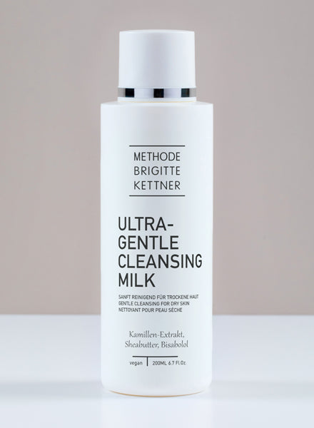 ULTRA-GENTLE CLEANSING MILK 200ML